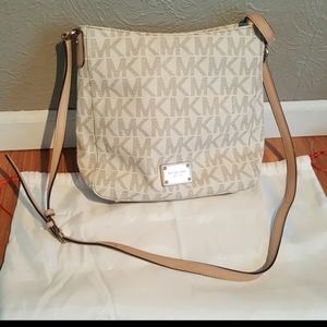 Michael Kors cross body